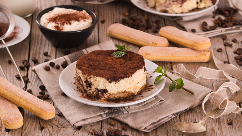 Nhờ hàm lượng carbohydrate, bánh tiramisu cung cấp nhiều năng lượng