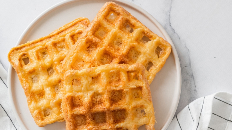 Bánh waffle là bánh gì? Giá trị dinh dưỡng và những lưu ý cần biết khi ăn 4