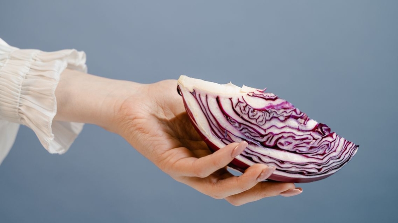 Bắp cải đỏ: Thành phần dinh dưỡng, lợi ích sức khỏe và cách ăn tốt nhất 4