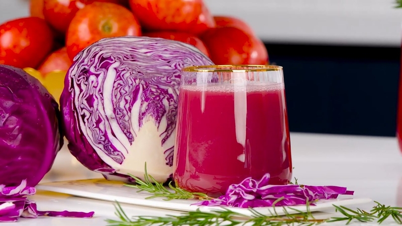 Có thể làm nước ép từ bắp cải tím