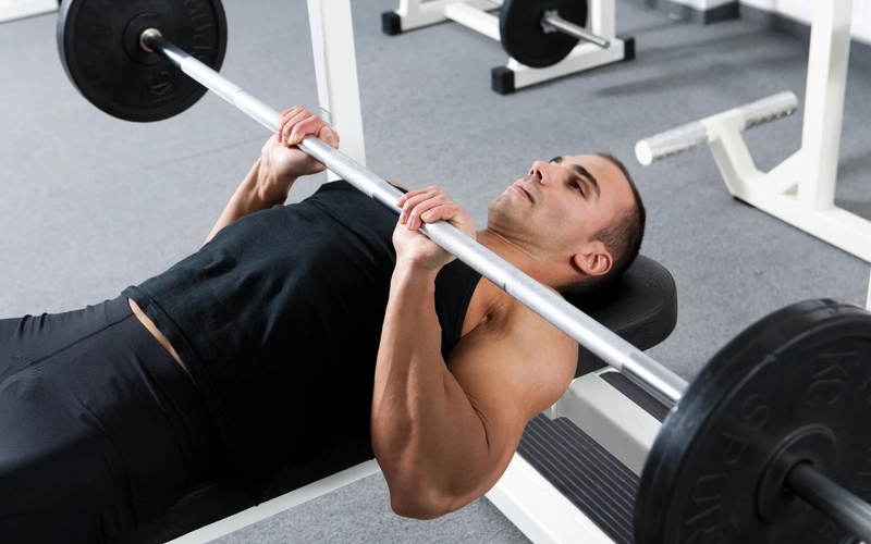 Barbell Bench Press là gì? Hướng dẫn cách tập Barbell Bench Press 3
