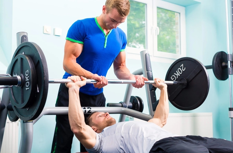 Barbell Bench Press là gì? Hướng dẫn cách tập Barbell Bench Press 4