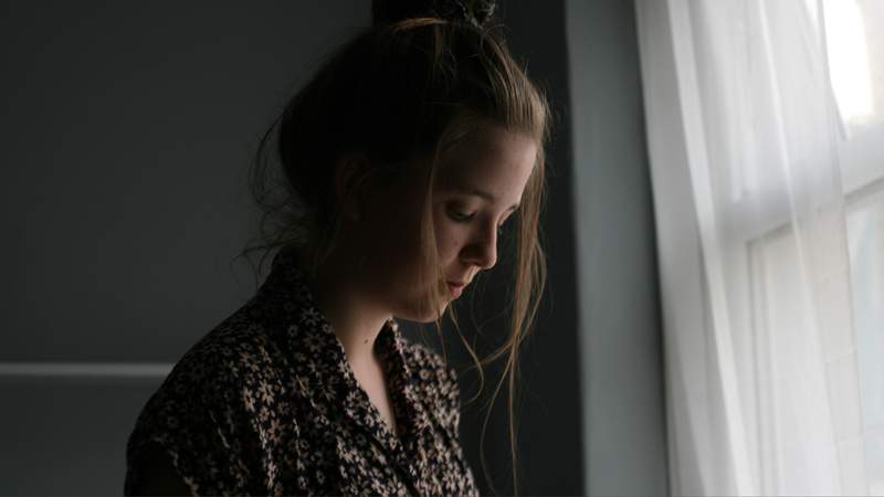 Bất hạnh là gì? Sự liên quan giữa bất hạnh và sức khỏe 1