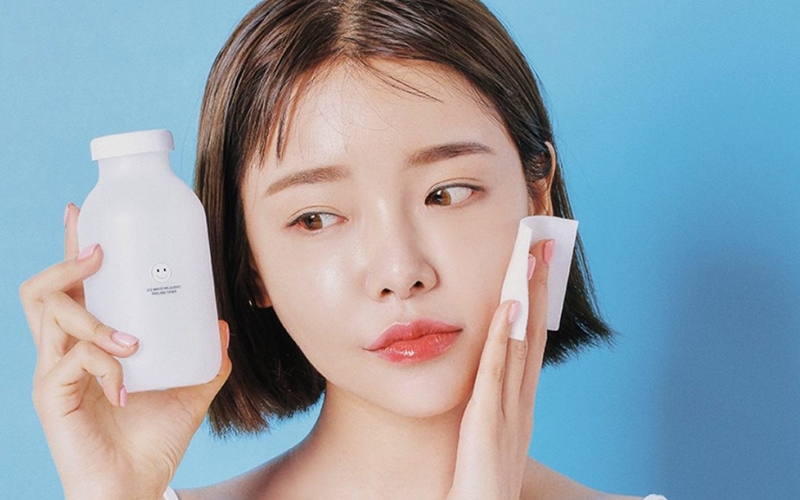 Bật mí 5 kem dưỡng ẩm cho da dầu vào mùa hè không gây bết dính 2