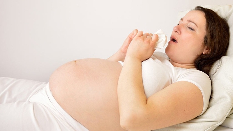 Bật mí các cách phòng và trị ho ngứa cổ cho bà bầu an toàn và hiệu quả 1