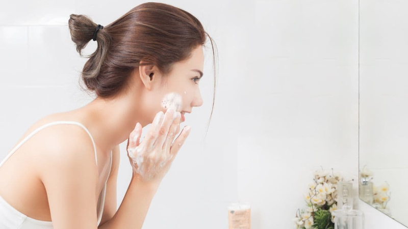 Các bước thực hiện vi kim tảo biển trên da? Cách chăm sóc da sau khi vi kim tảo biển?