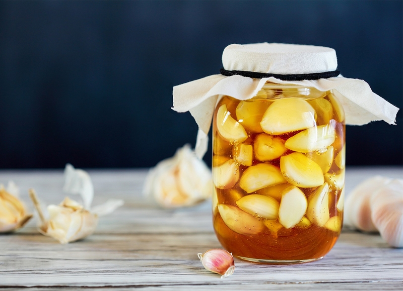 Bật mí cách làm tỏi ngâm mật ong cho bé nâng cao sức khỏe 2