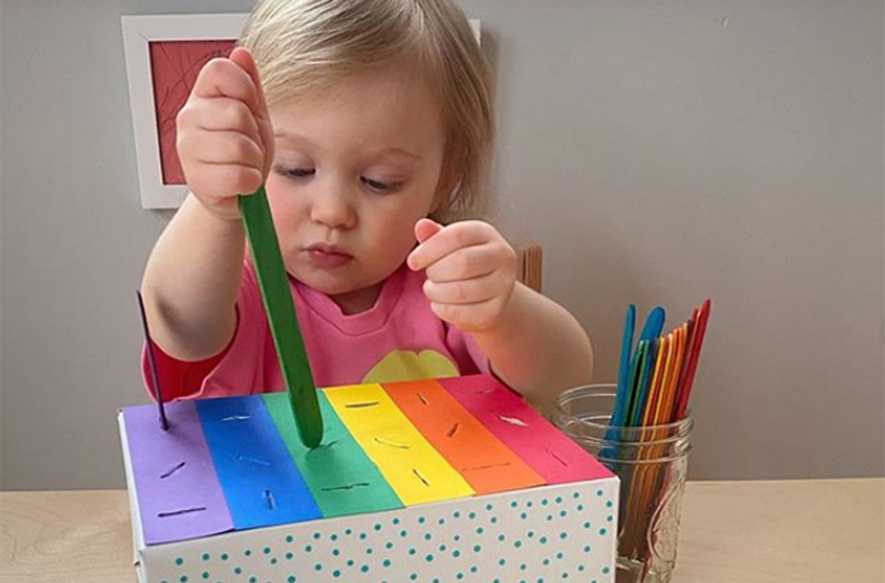 Bật mí cho ba mẹ những trò chơi sáng tạo cho trẻ mầm non cực hay3