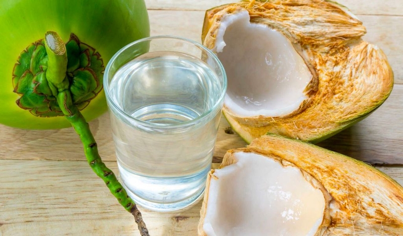 Bật mí công thức tắm trắng bằng dứa tiết kiệm chi phí 2