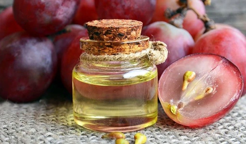 Bật mí công thức tắm trắng bằng dứa tiết kiệm chi phí 3