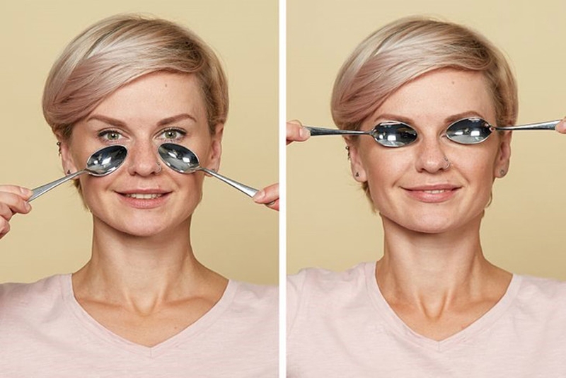 Bất ngờ với hiệu quả của cách trị quầng thâm mắt bằng thìa2