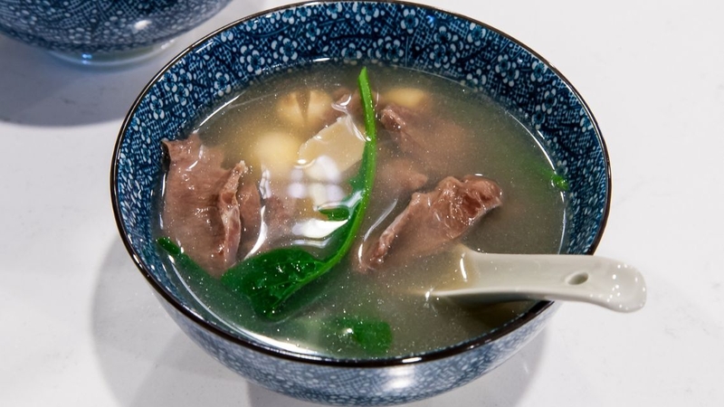 Nên kết hợp ăn tim heo với đa dạng thực phẩm khác