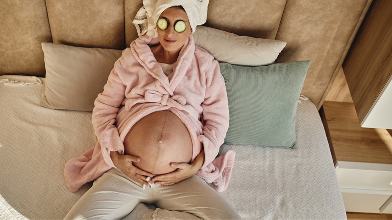 Bầu ăn dâu da nuốt hạt được không? Một số lưu ý khi ăn dâu cho bầu 1