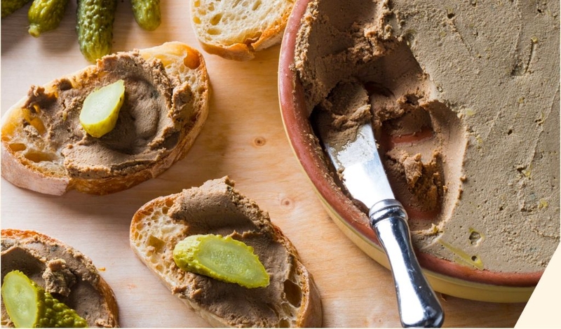 Bầu ăn gan heo được không? Cách ăn đúng để đảm bảo sức khỏe mẹ và bé? 2