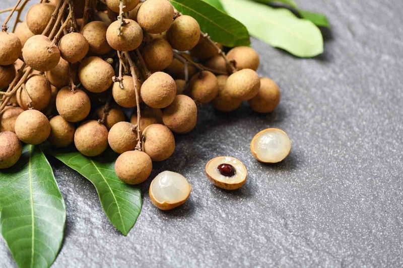 Giải đáp bà bầu ăn nhãn được không 1