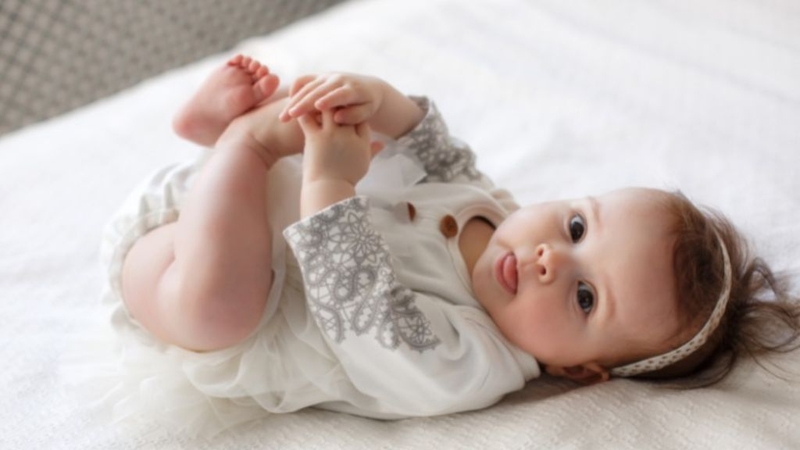 Bé 16 tuần tuổi: Phát triển ra sao và chăm sóc thế nào? 1