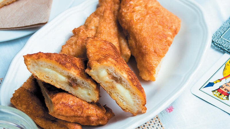 Món bánh mì sandwich chiên sữa