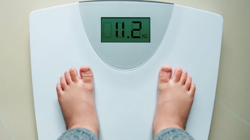 Bé 2 tuổi cân nặng bao nhiêu kg