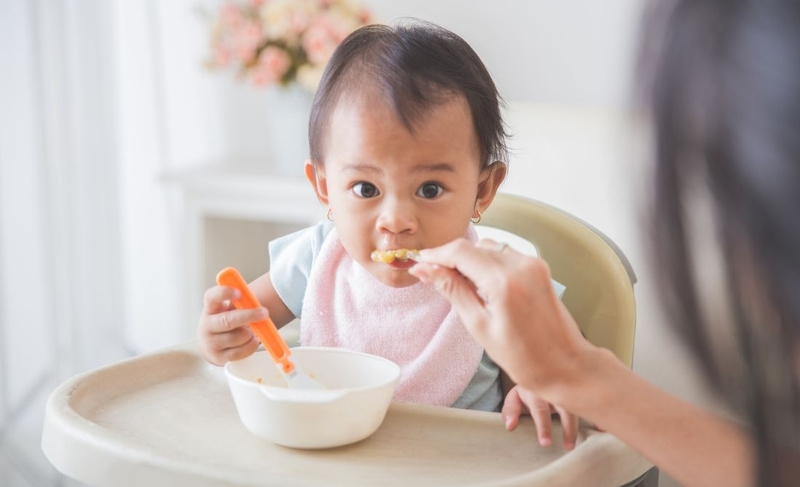 Bé 6 tháng ăn dặm như thế nào? Hướng dẫn A - Z 3