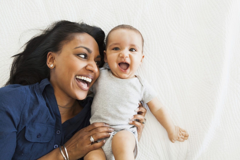 Bé 7 tháng tuổi biết làm gì: Điều quan trọng bố mẹ cần biết để nuôi dạy trẻ tốt hơn 2