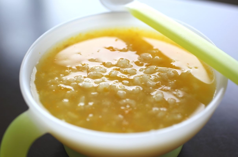 Bé 8 tháng ăn bao nhiêu ml cháo là đủ? Nguyên tắc ăn dặm cho trẻ 8 tháng 2