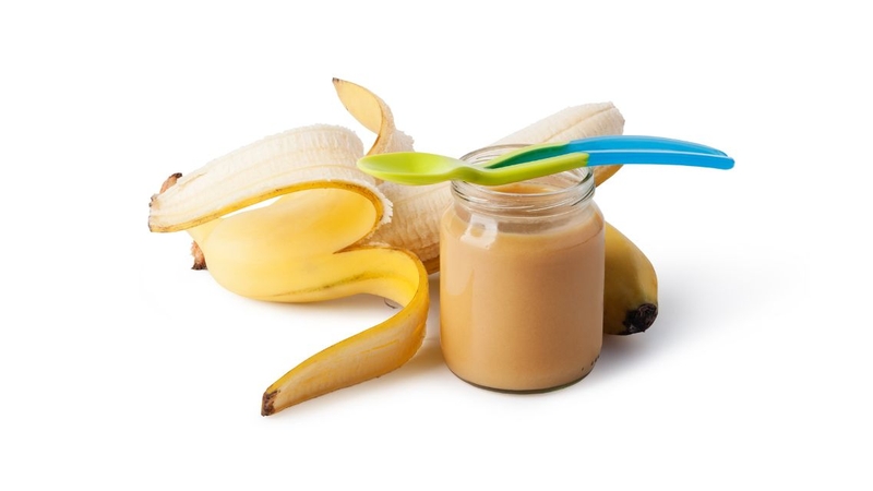 Bé ăn dặm bao nhiêu là đủ? Hướng dẫn lượng ăn theo từng tháng tuổi 4