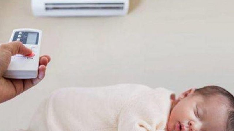 Bé bị sốt có nên cho nằm điều hòa không? 3
