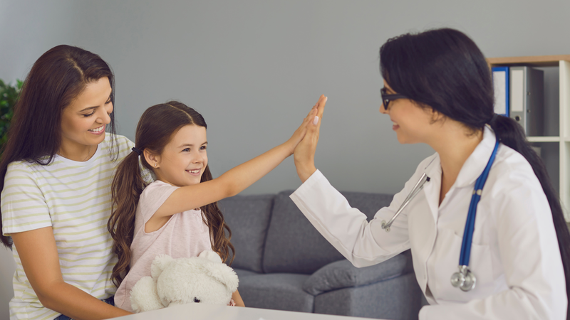 Bé chưa biết nói có nên cho đi nhà trẻ không? Những lợi ích của việc cho trẻ chậm nói đi học sớm 1