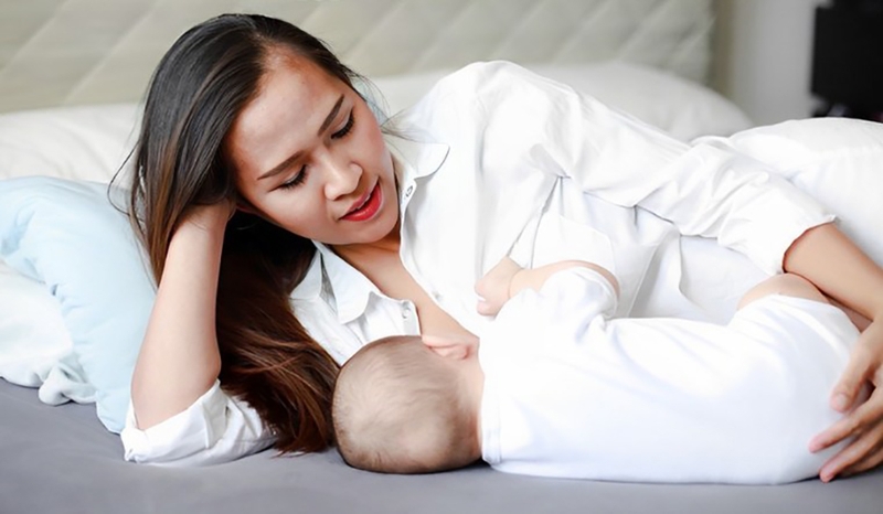 Bé không bú đêm có sao không? Có nên tập cho bé bỏ bú đêm? 2