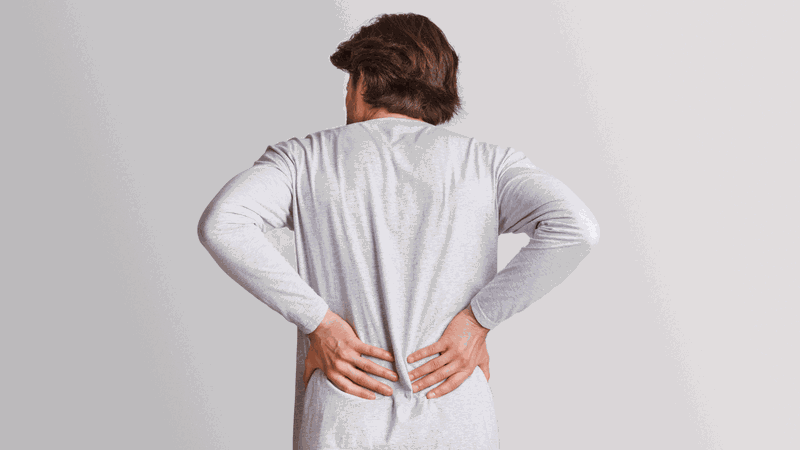 Bẻ khớp lưng nhiều có hại không? 2