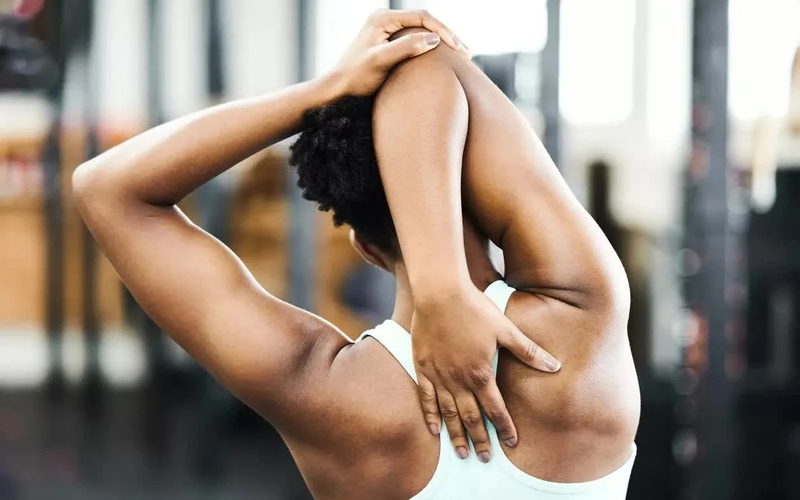 bench-dips-la-gi-va-nhung-loi-ich-khi-thuc-hien-bench-dips 4.jpg