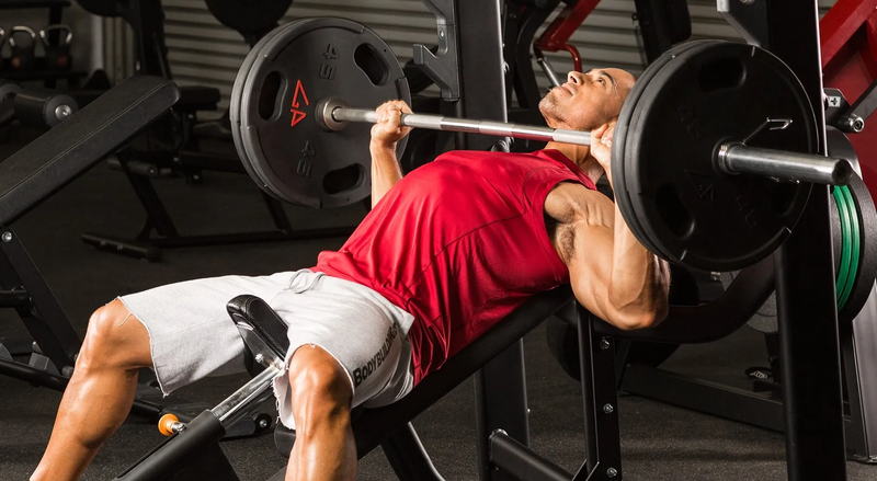Bench press là gì? Hướng dẫn tập bench press đúng cách 4