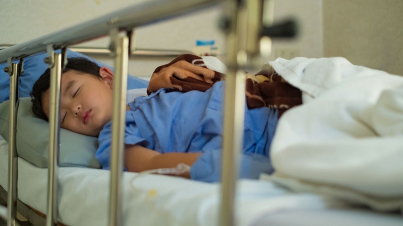 Não mô cầu có thể để lại di chứng thần kinh và thính lực lâu dài