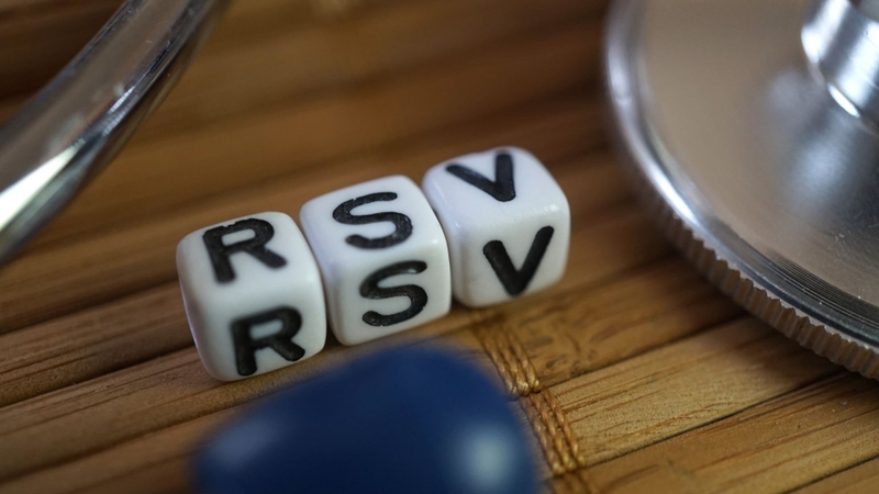 Những bệnh giao mùa ở trẻ em thường gặp mà cha mẹ nên biết 2