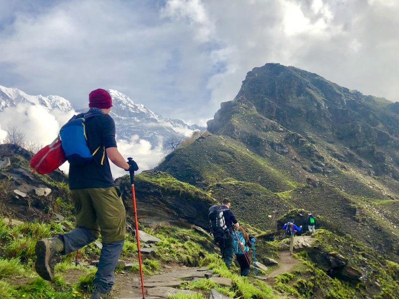 Bệnh nhân gãy xương bàn chân bao lâu thì đi lại được 2
