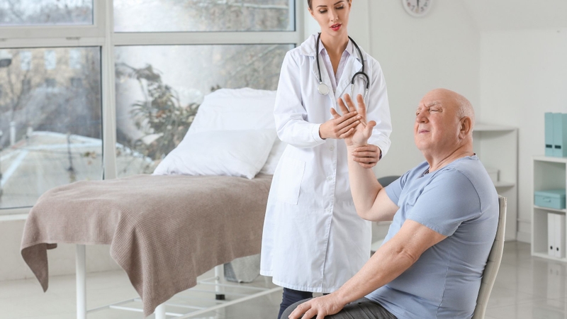 Phục hồi chức năng giúp hỗ trợ người bệnh duy trì được nhũng hoạt động sinh hoạt thông thường