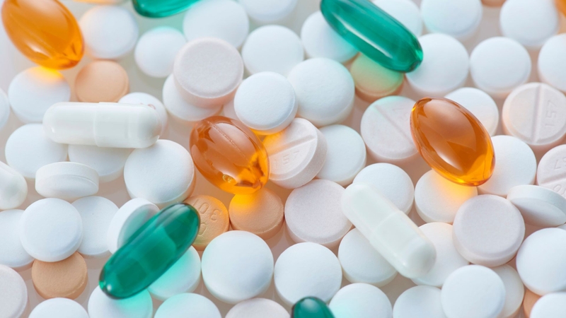 Suy tuyến giáp có thể do tác dụng của một số loại thuốc điều trị