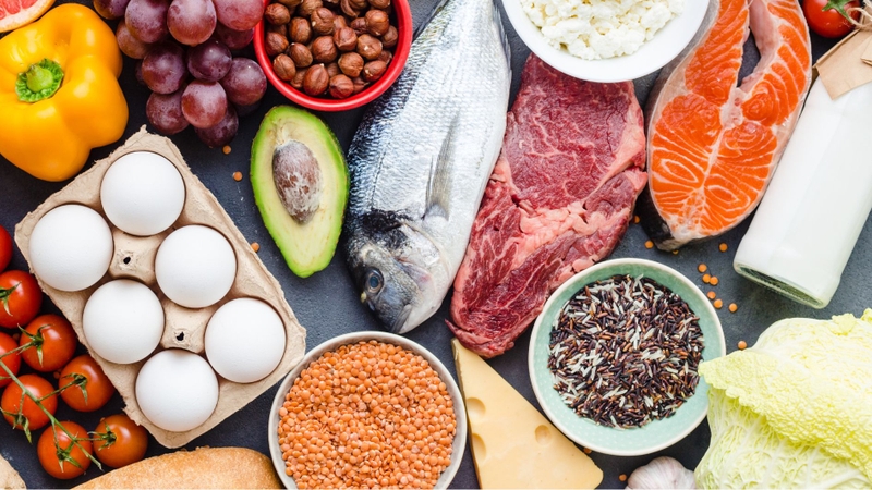 Chế độ dinh dưỡng cân đối hỗ trợ tăng cường hệ miễn dịch