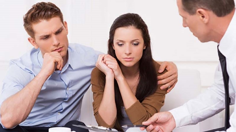 Người mắc bệnh tiểu đường nên gặp bác sĩ để được điều trị