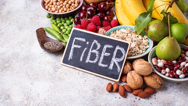 Chế độ ăn giàu chất xơ, ít đường và mỡ giúp người tiểu đường ổn định đường huyết hiệu quả