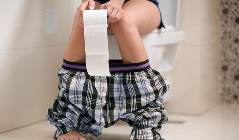 Bệnh trĩ nặng độ 3 đến độ 4 gây khó khăn trong sinh hoạt hàng ngày