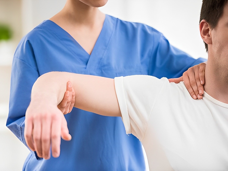 benh-viem-khop-vai-co-tu-khoi-khong-3.jpg