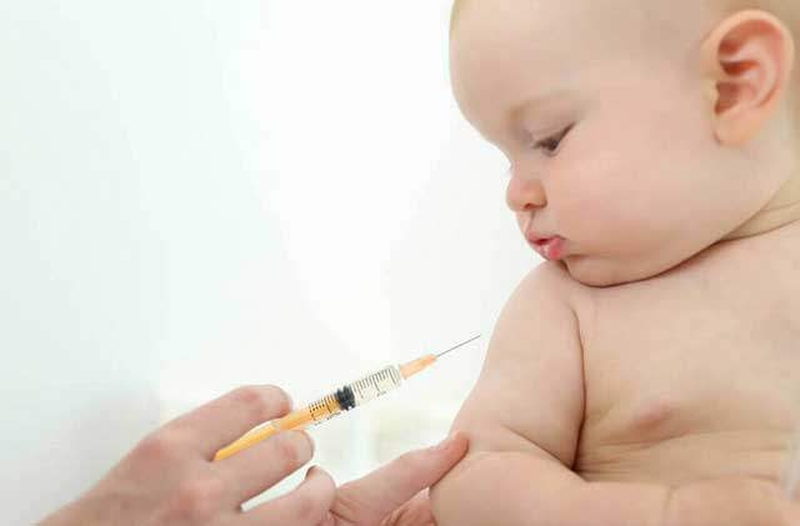 Bệnh viêm màng não mủ tiêm mấy mũi?