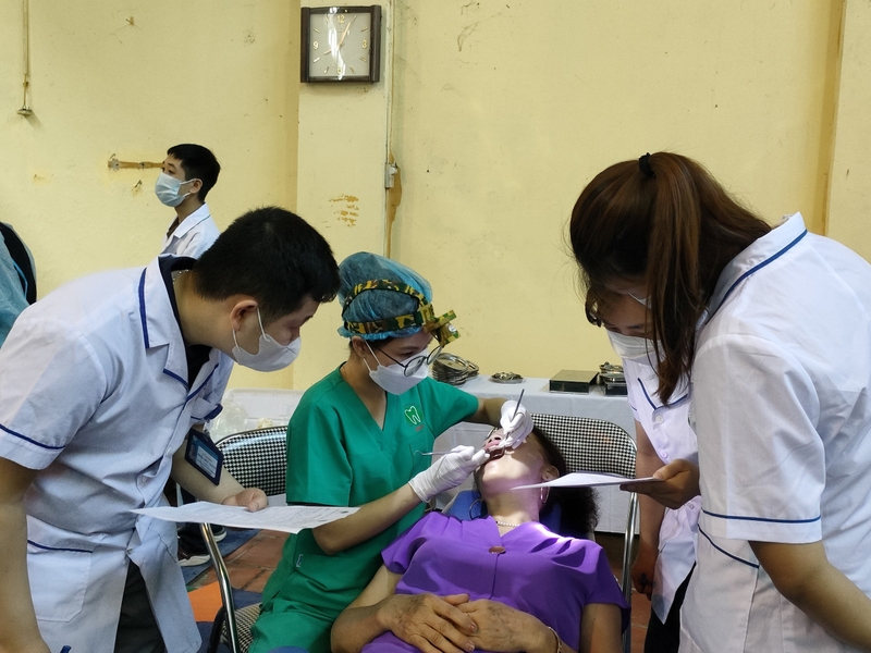 Bệnh viện hoạt động từ thứ 2 đến thứ 6, sáng thứ 7 và sáng chủ nhật