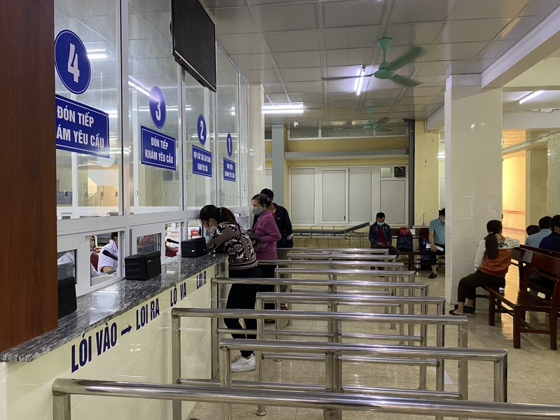 Bệnh viện Răng Hàm Mặt Trung Ương Hà Nội được sử dụng bảo hiểm y tế và có quy trình khám bệnh đơn giản