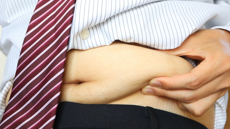 Béo phì ở nam thường đi kèm giảm testosterone, FSH, inhibin B và SHBG, từ đó làm giảm cả số lượng lẫn chất lượng tinh trùng