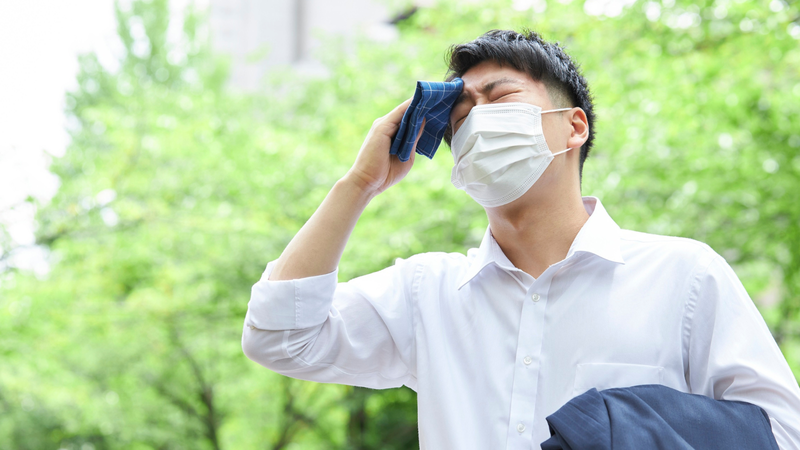 Bị cảm ra mồ hôi có tốt không?