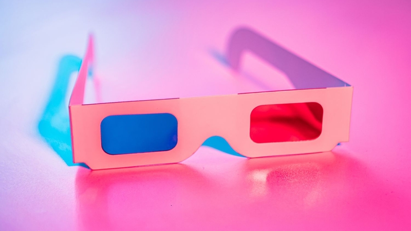 Bị cận đeo kính 3D được không? Lưu ý cần biết khi dùng kính 3D 1