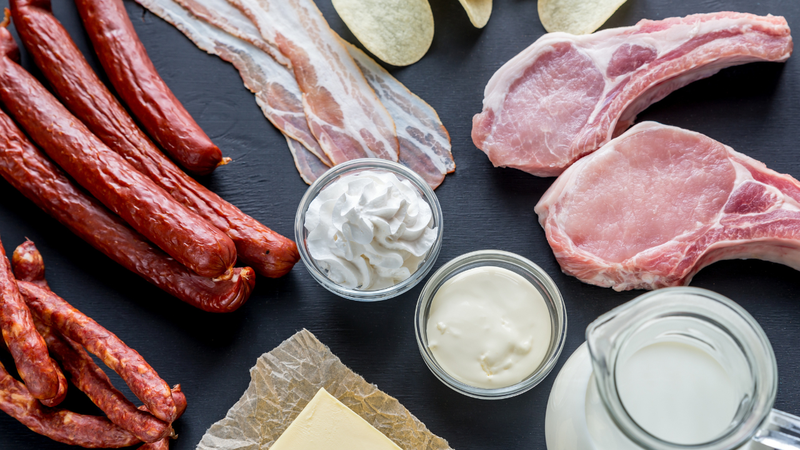 Bị cholesterol cao kiêng ăn gì để cải thiện sức khỏe? 1