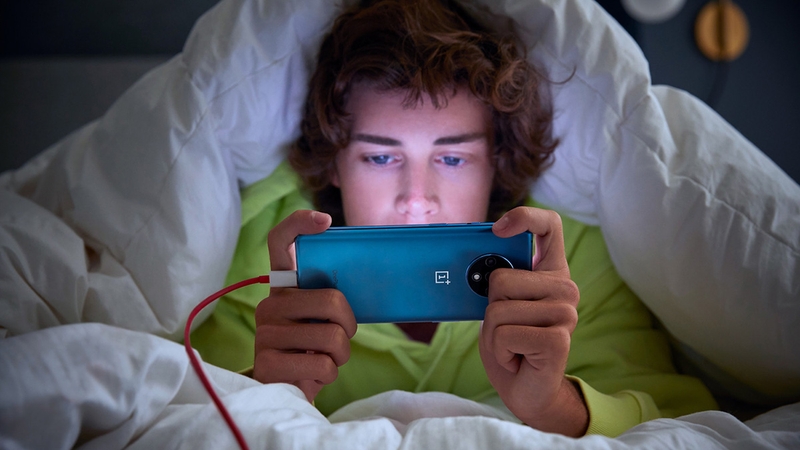 Bị đau mắt đỏ có nên ngủ nhiều không? Cách sinh hoạt khi bị đau mắt đỏ tại nhà 4